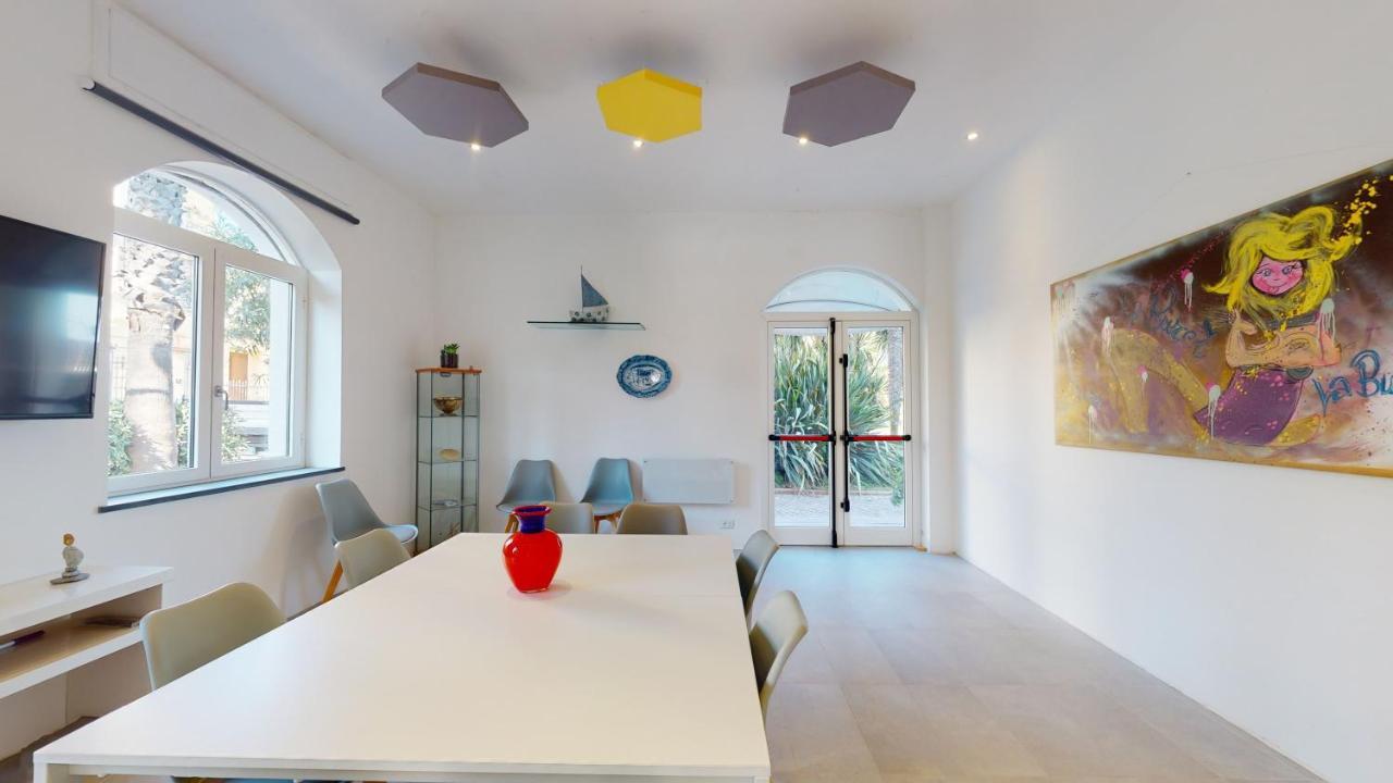 Hotel Ligure Споторно Екстериор снимка