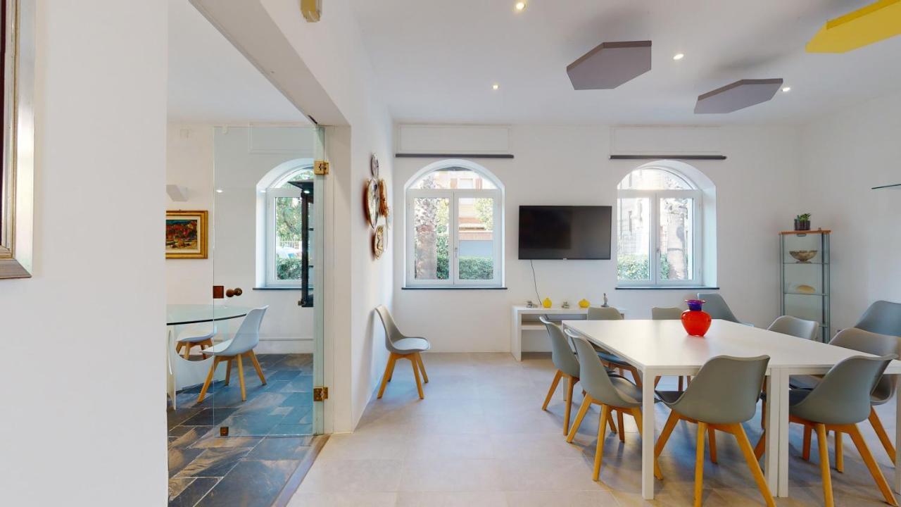Hotel Ligure Споторно Екстериор снимка