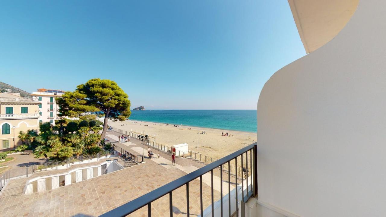 Hotel Ligure Споторно Екстериор снимка