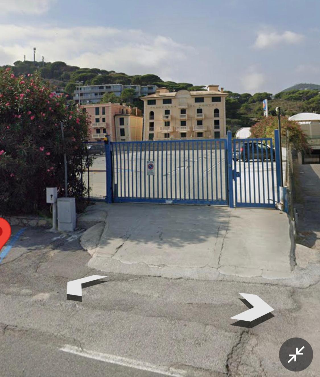 Hotel Ligure Споторно Екстериор снимка